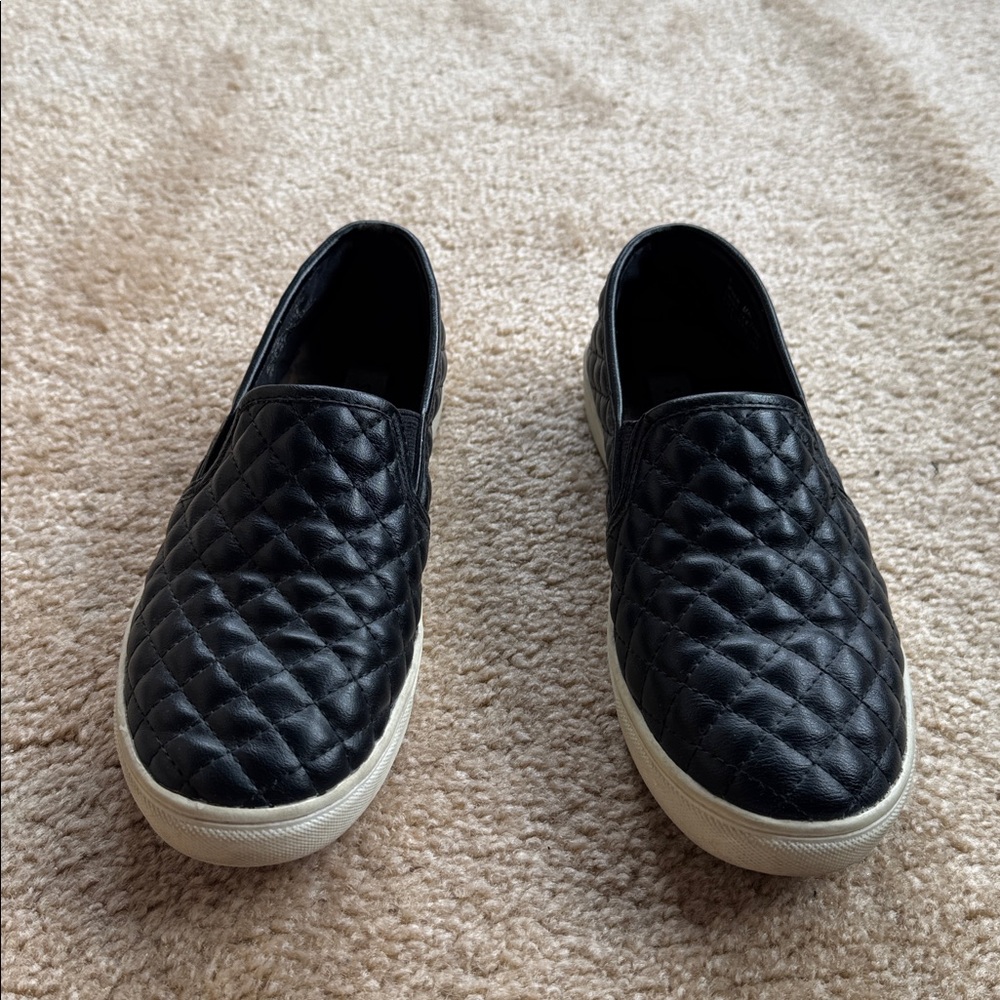 Steve Madden Black Quilted Kids Sneakers